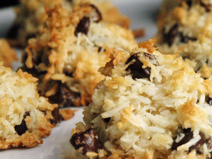 chocolate-chunk-macaroons